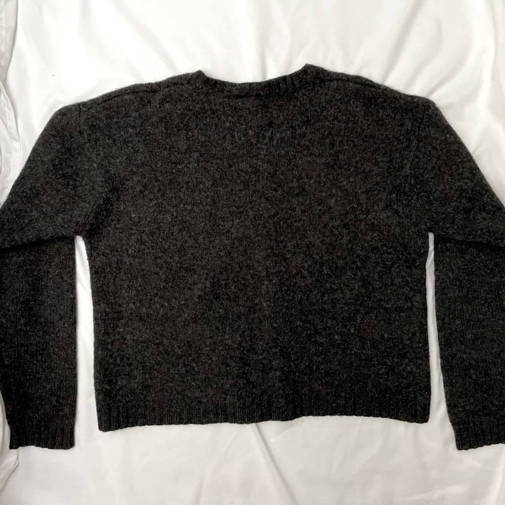 Women’s wool sweater, size M - Picture 3 of 3